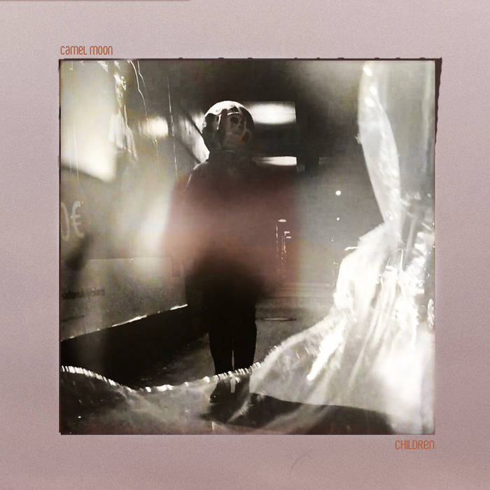 Cover Design Camel Moon's Single Children